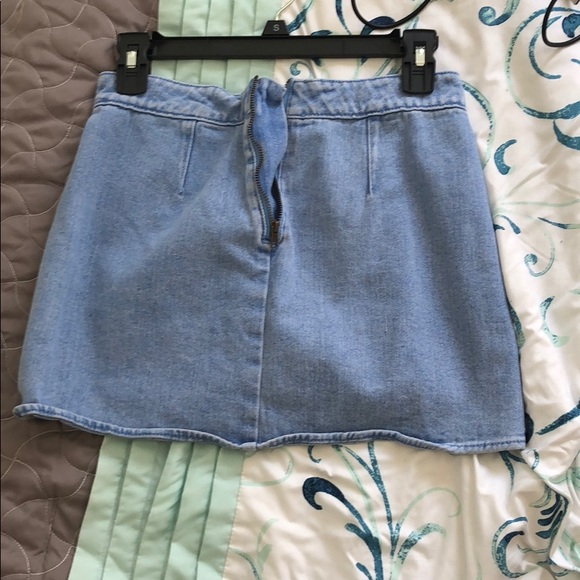 Size 24 mini skirt - Picture 2 of 4